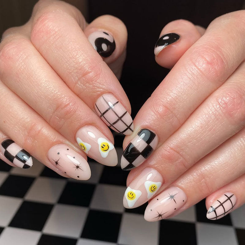 Unique Artistic Press-On Nail Set
