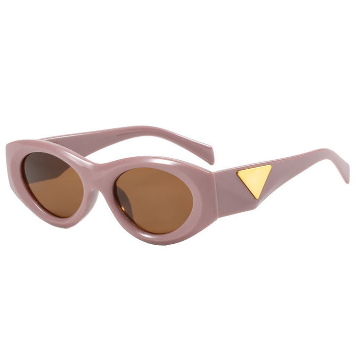 Women Retro-inspired Sunglasses with distinctive accents Kalsten
