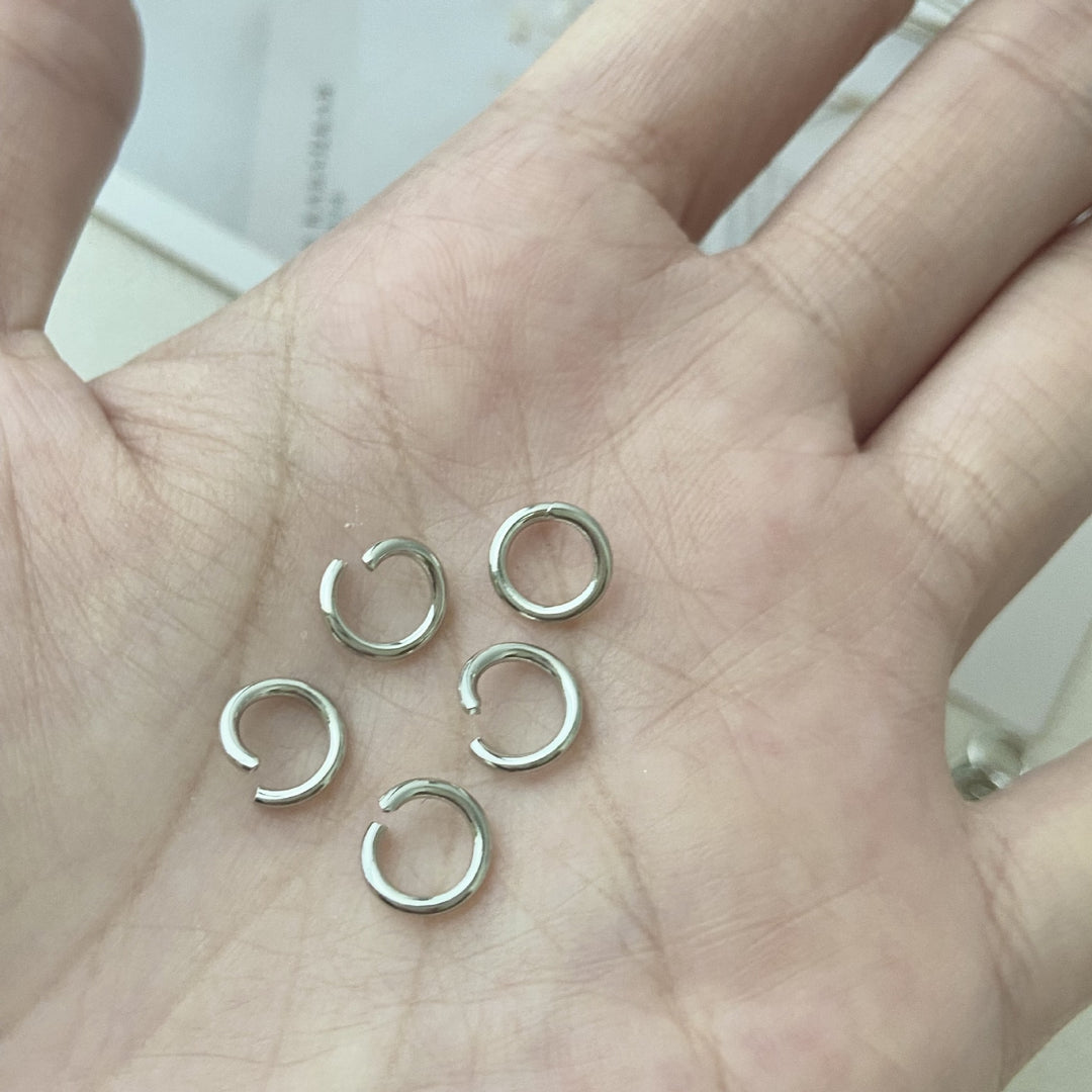 Sleek Minimalist Metal Ring Clips Kalsten