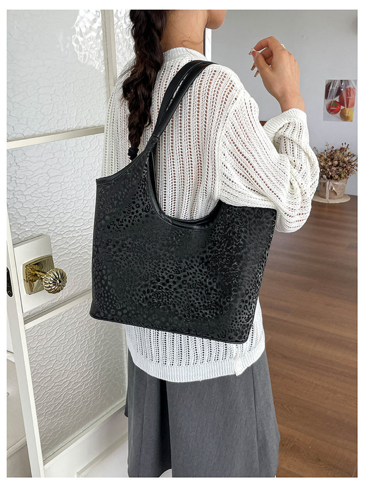 Spacious Leopard Print Shoulder Tote