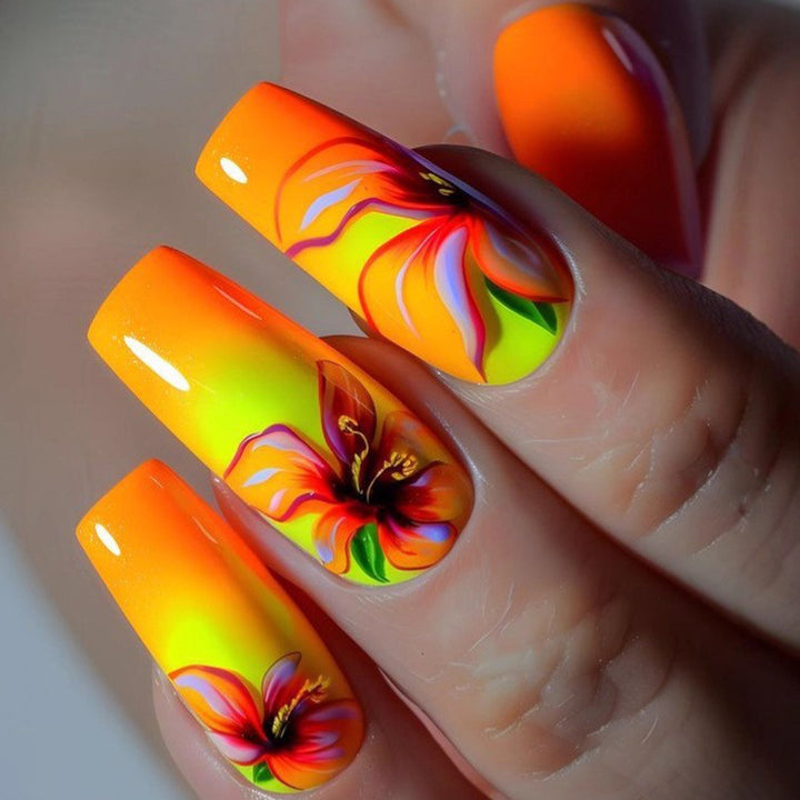 Acrylic nails with gradient color and floral design Kalsten