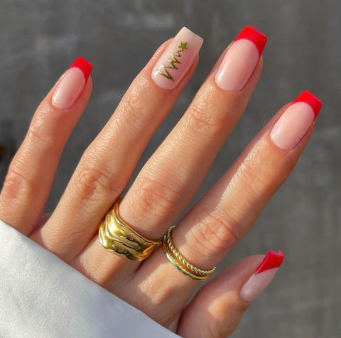 Artistic Winter-Themed Nail Art Kalsten