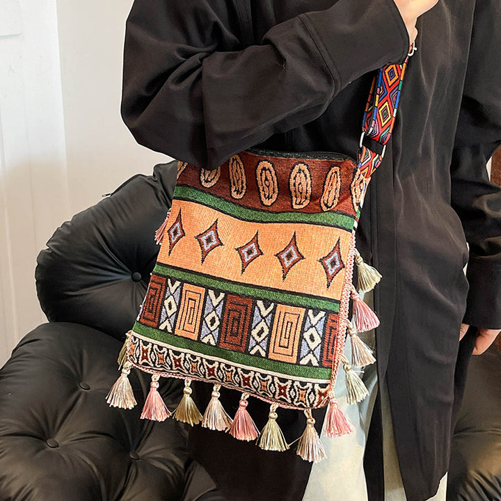 Bohemian Tassel Shoulder Bag