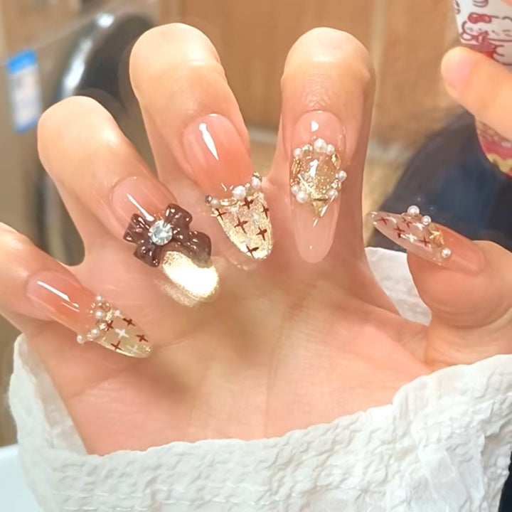 Artistic Decorative Press-On Nails