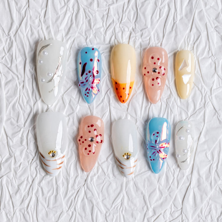 Artistic Floral Design Press-On Nail Set