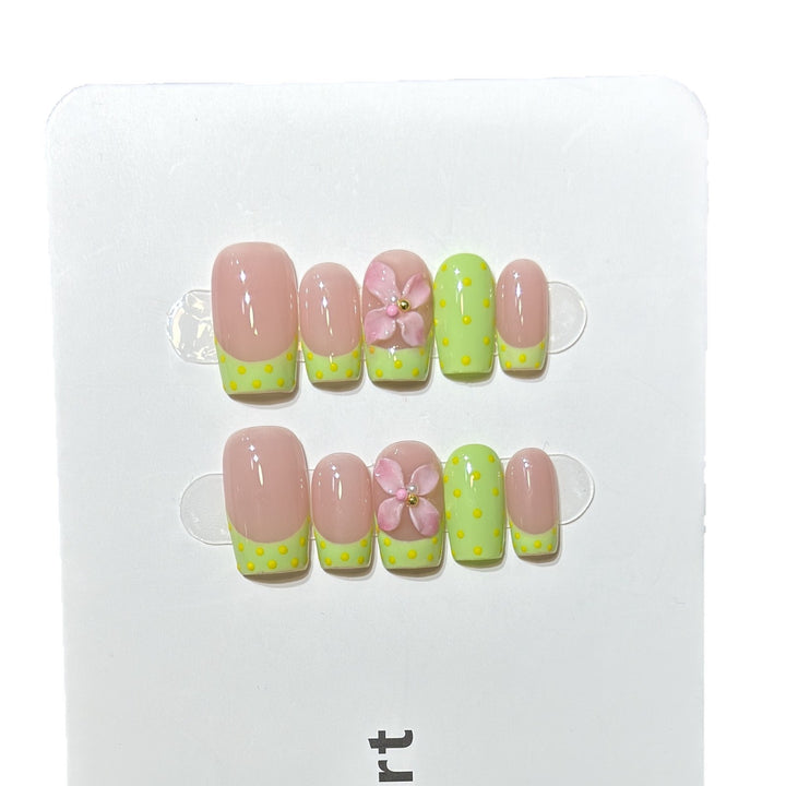 Acrylic Floral Design Press-On Nail Set Kalsten