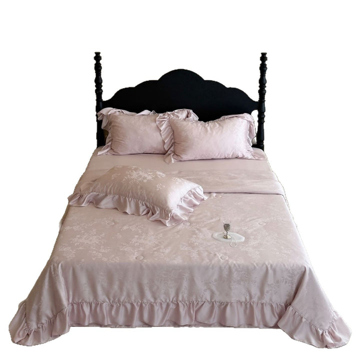 Luxury satin bed set with jacquard relief and ruffled edges