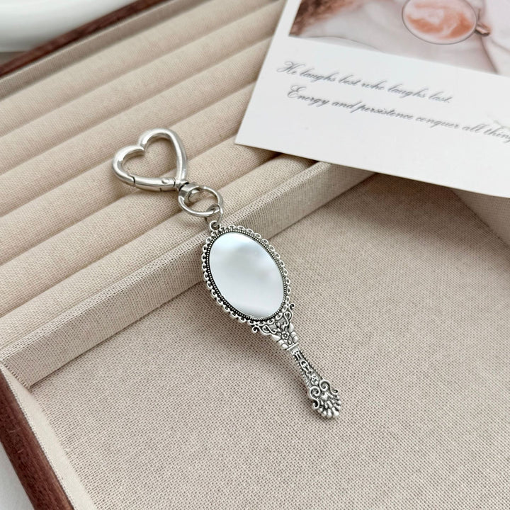 Vintage-Style Compact Mirror Keychain Kalsten