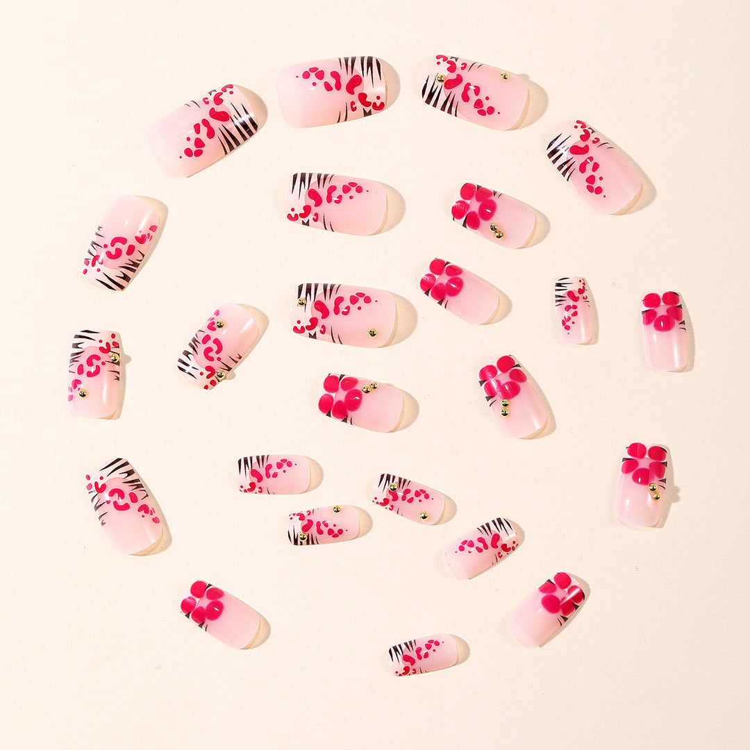 Decorative 3D Nail Extensions Kalsten