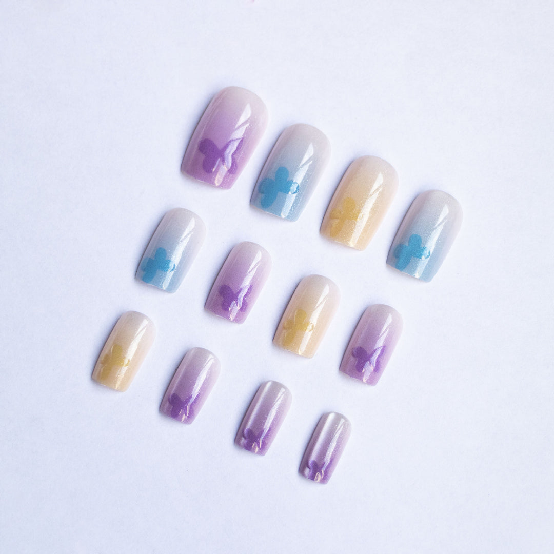 Artistic Glamour Nail Art