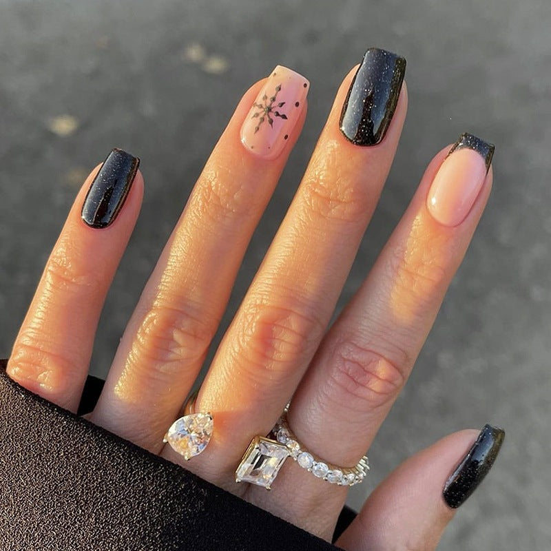 Artificial nail set with festive winter theme Kalsten