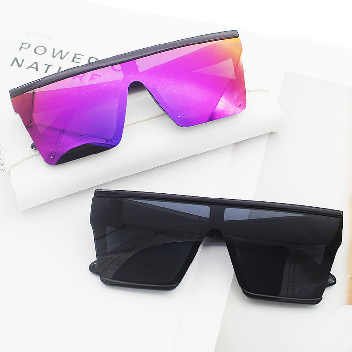 Women’s Sporty Sunglasses in Trendy Shield Design Kalsten