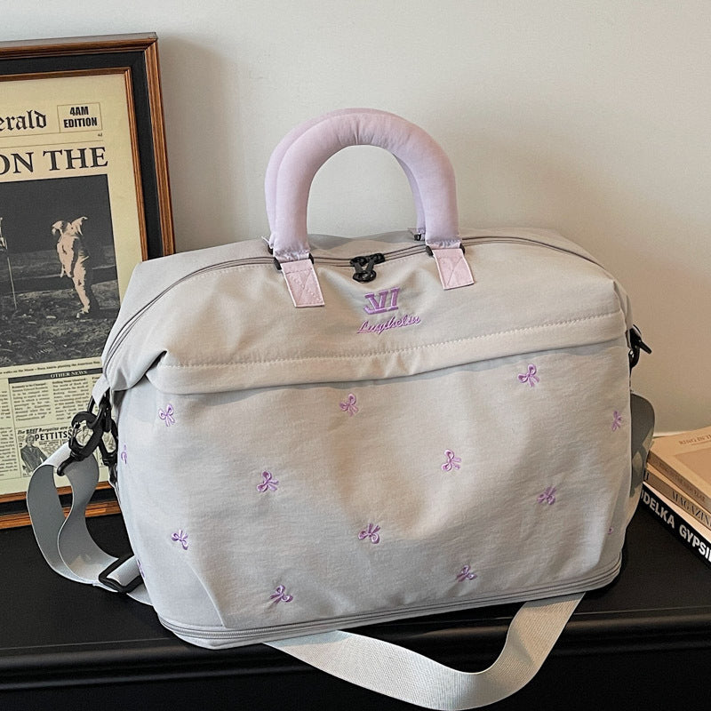 Stylish Embroidered Travel Bag Kalsten