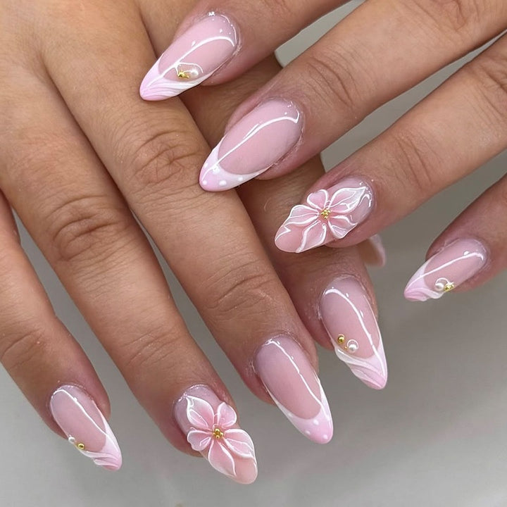 Artificial nail set with romantic flowers and elegant design accents Kalsten