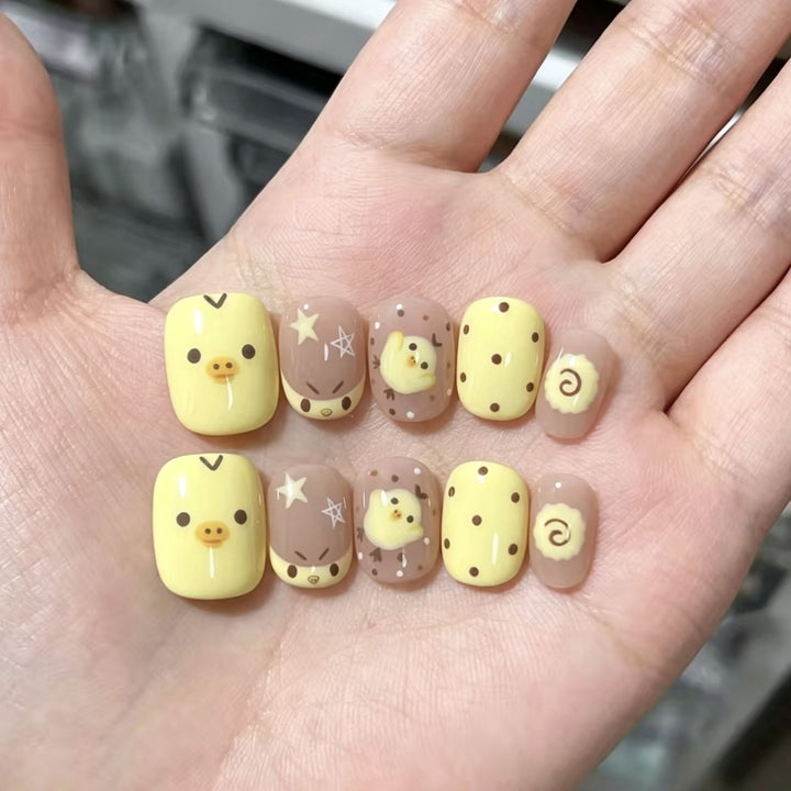 Artistic Cat-Themed Press-On Nail Art Set Kalsten