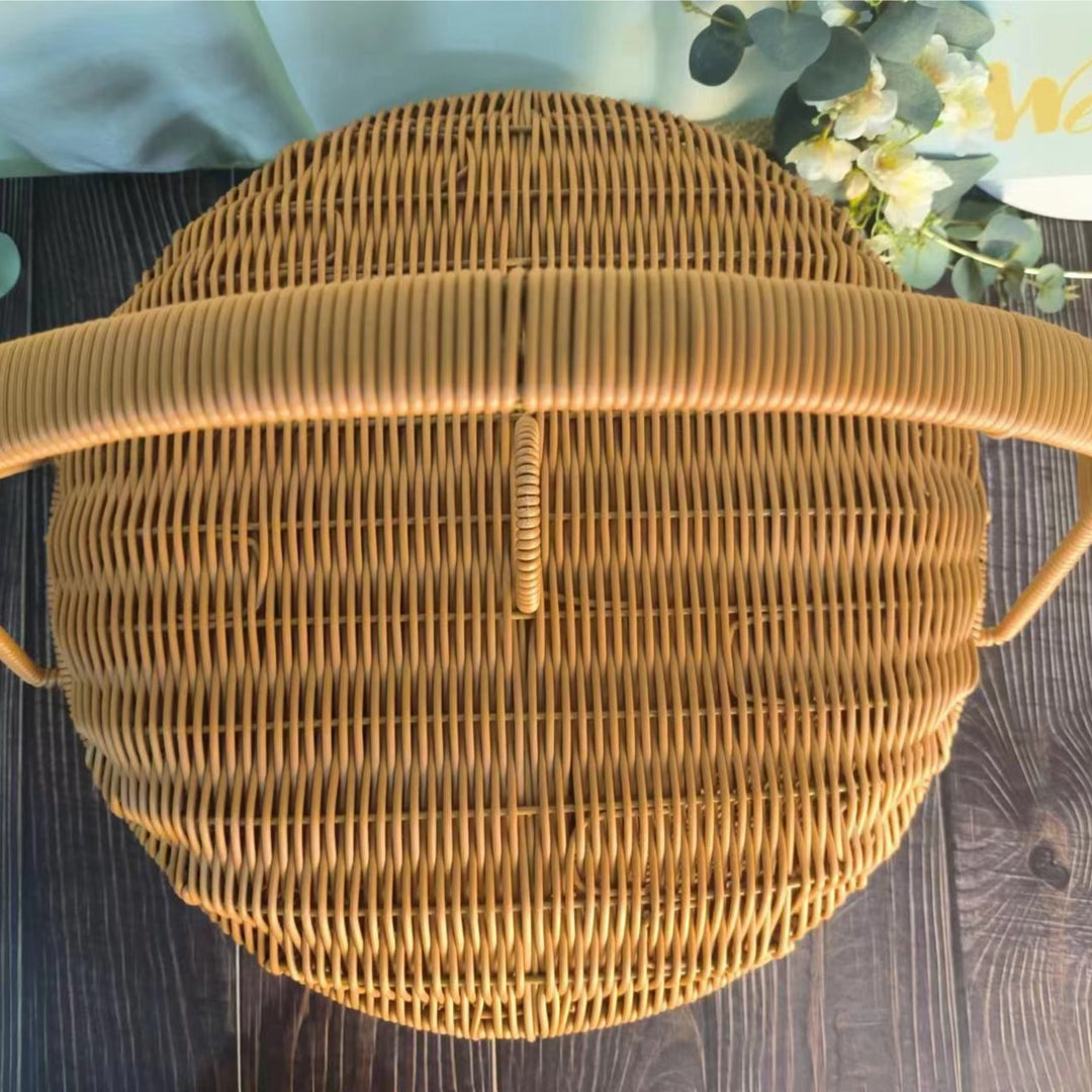 Handcrafted Woven Picnic Basket Kalsten