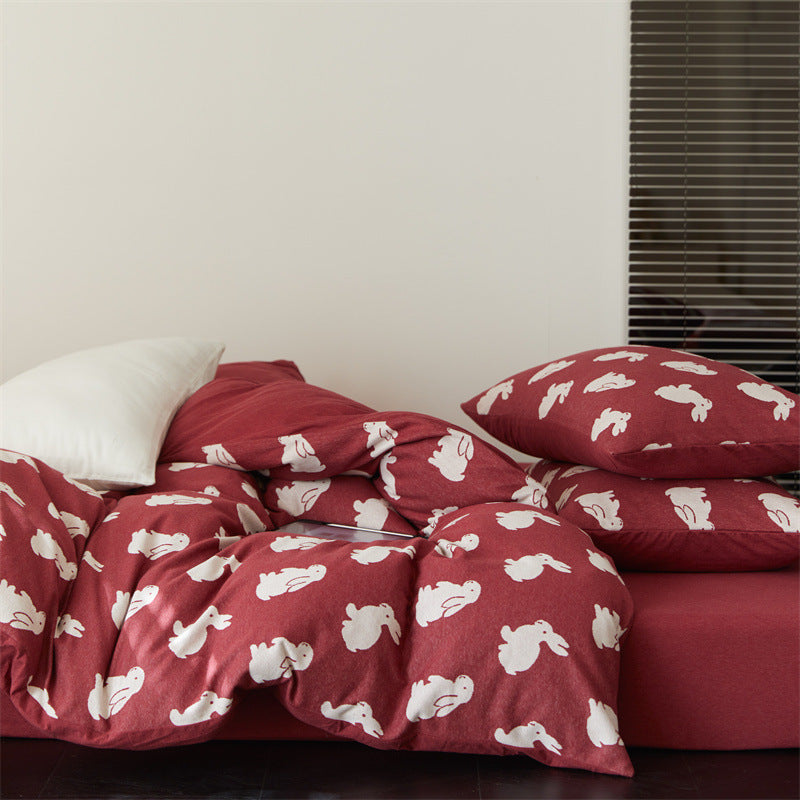 All-season quilt with cotton flannel cover and rabbit design