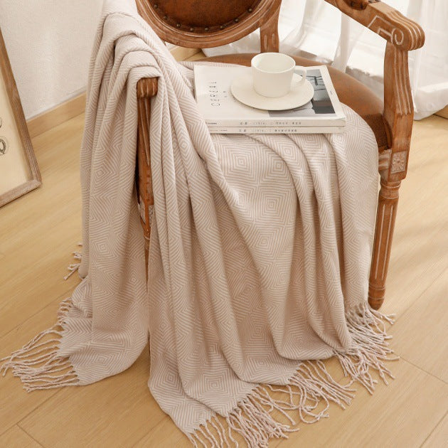 Decorative Woven Throw Blanket Kalsten