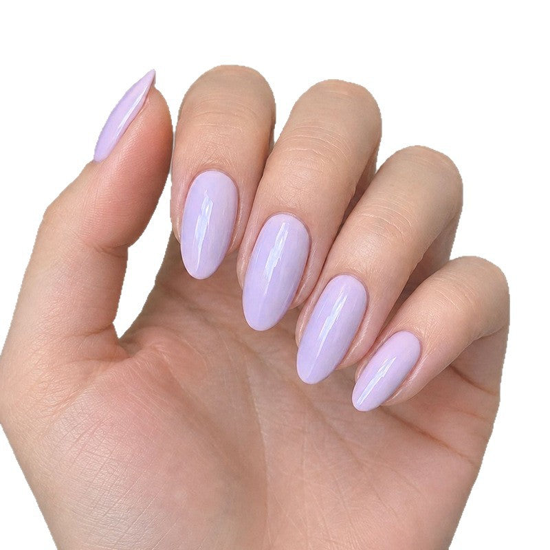 Almond-Shaped Nail Enhancements Kalsten