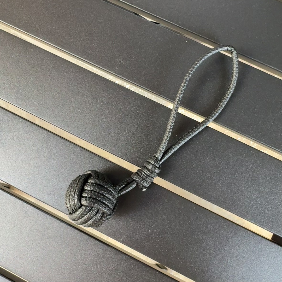 Multifunctional Knot Keychain Accessory Kalsten
