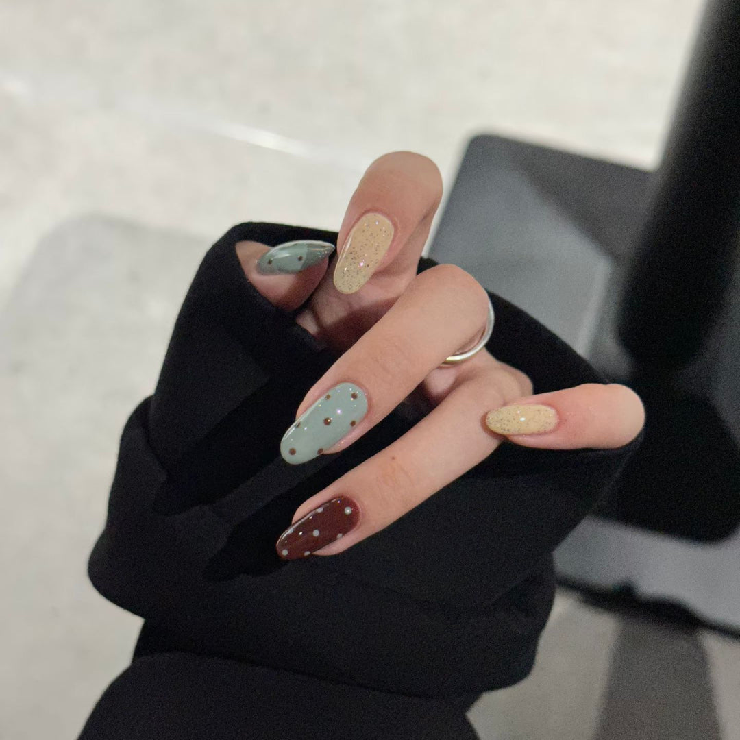 Creative Press-On Nail Art Set with Sparkling Accents