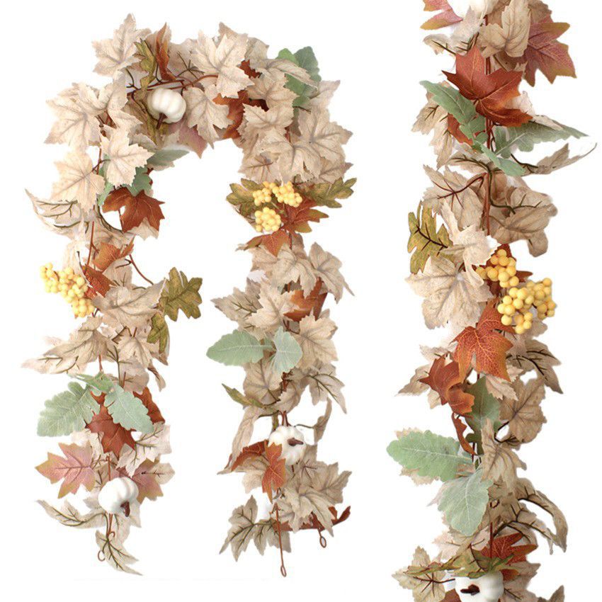 Autumn-Themed Decorative Leaf Garland