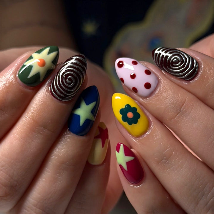 Creative and Colorful Pattern Artificial Nails Kalsten