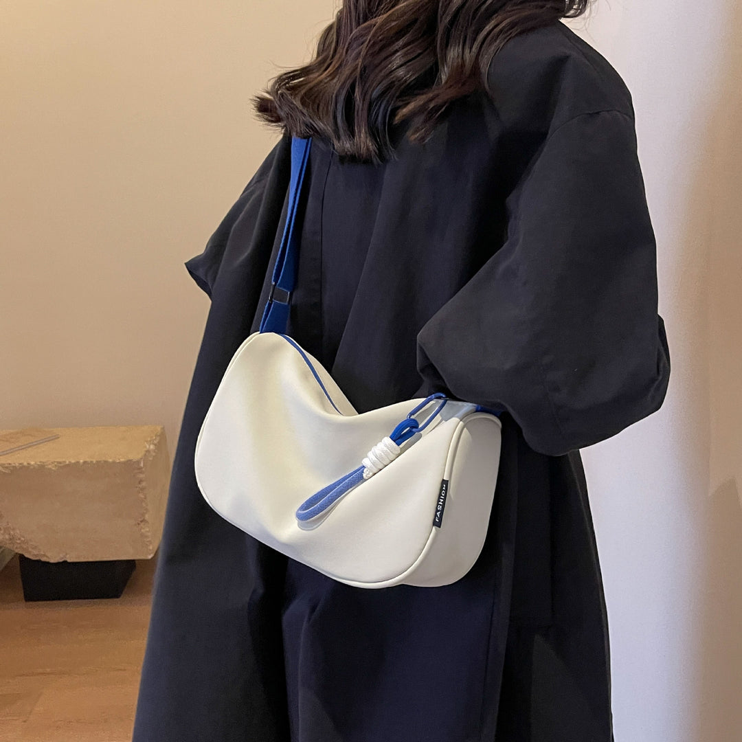 Fashionable shoulder bag with adjustable carrying strap Kalsten