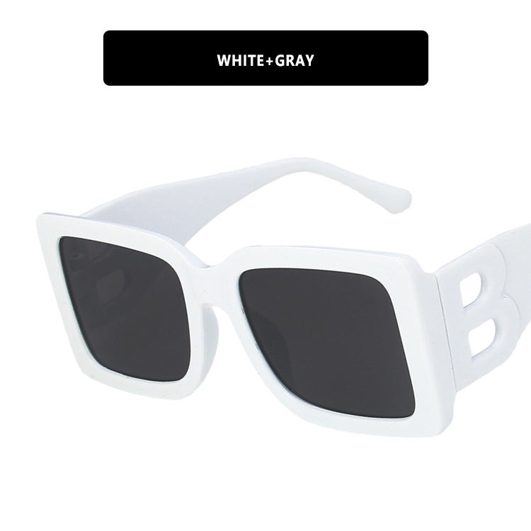 Ladies fashionable sunglasses in trendy leopard design Kalsten