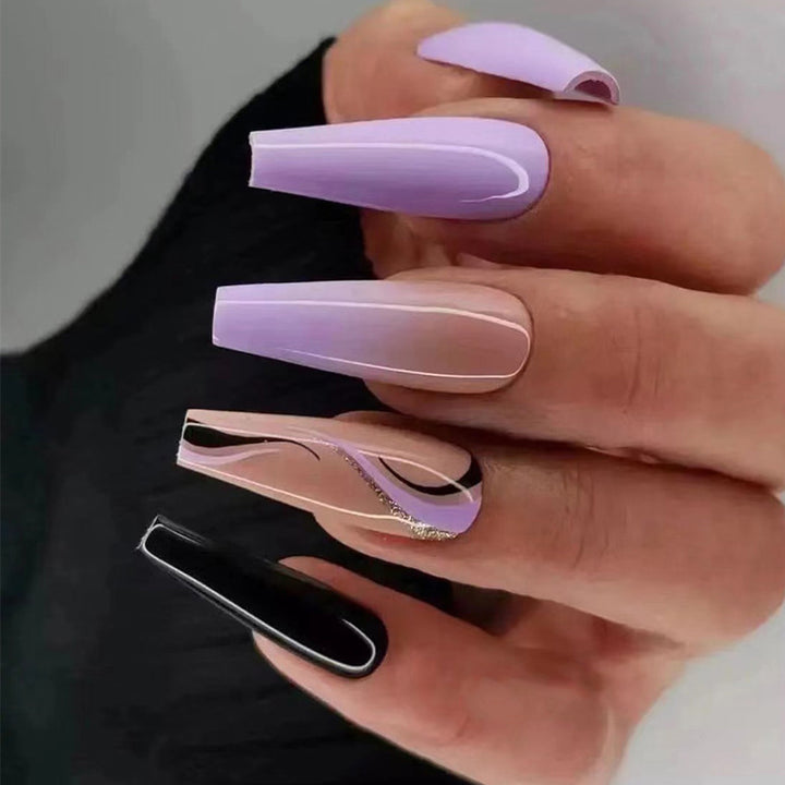 Artistic Nail Extensions in Elegant Design Kalsten