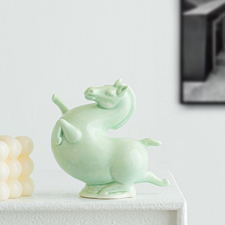 Decorative ceramic figure Kalsten