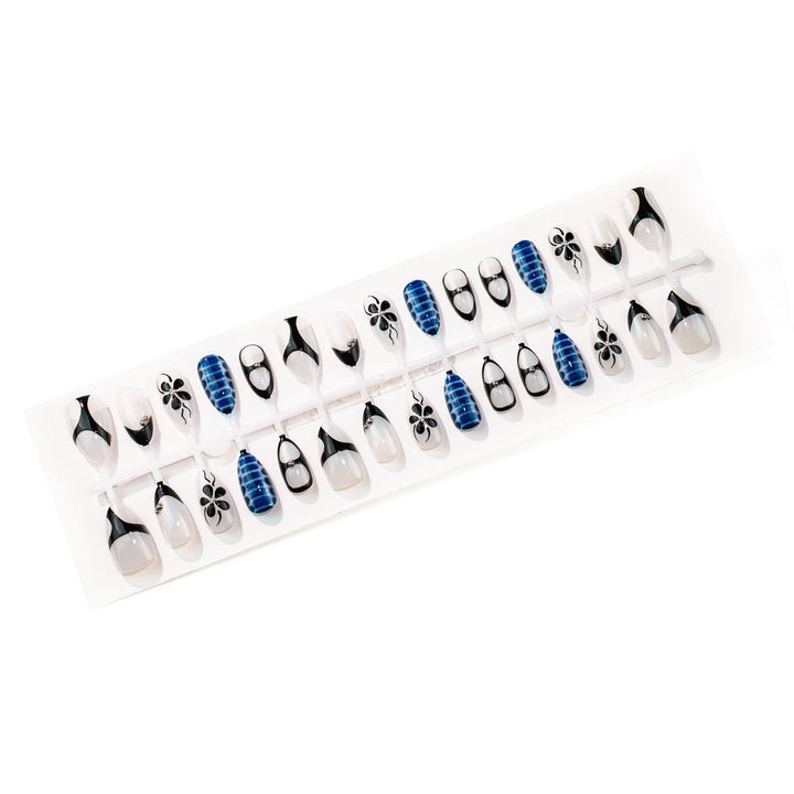 Elegant Press-On Nail Art Set with Creative Design Kalsten