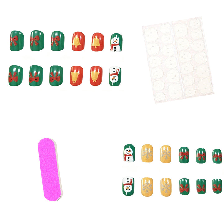 Festive Holiday Themed Acrylic Nail Art Kalsten