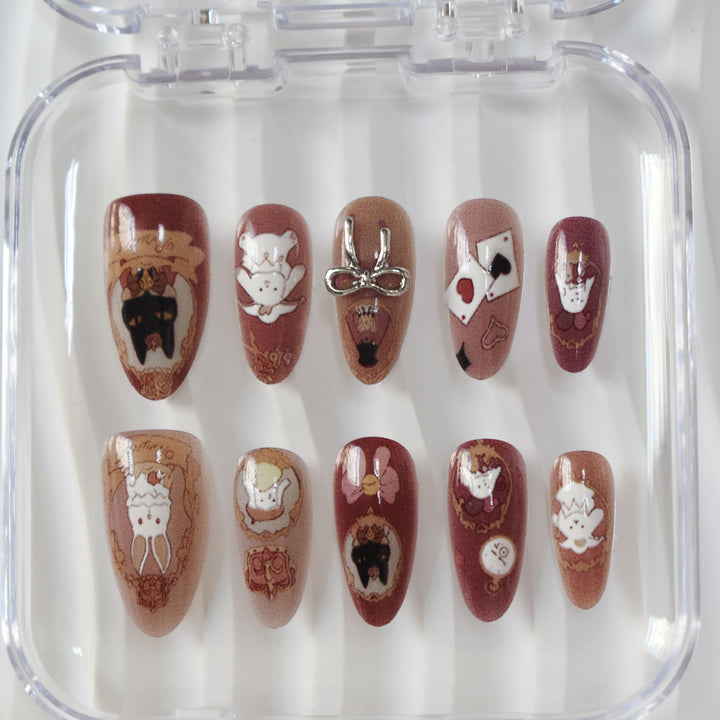 Artistic Nail Design Kalsten
