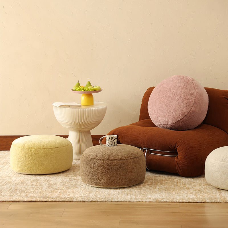 Round filled seat pouf made of cuddly teddy plush with a shape-stable core Kalsten