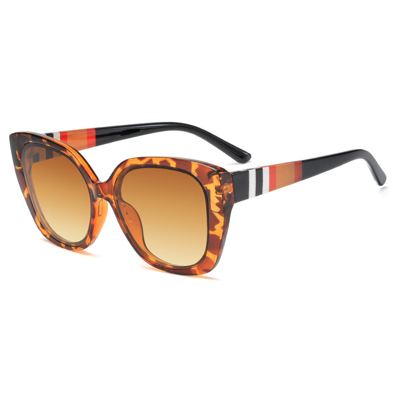 Women's fashionable glasses in striking retro style Kalsten
