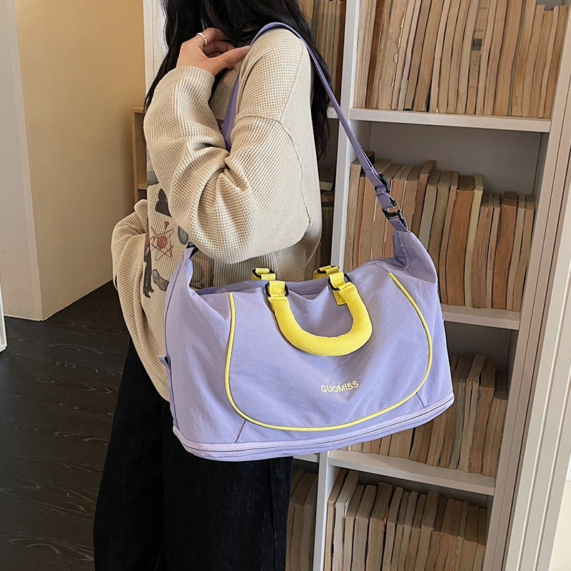 Lightweight Weekend Duffle Bag Kalsten