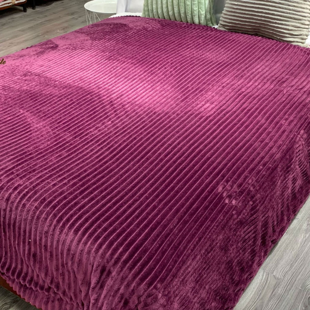 Luxurious Ribbed Velour Throw Blanket