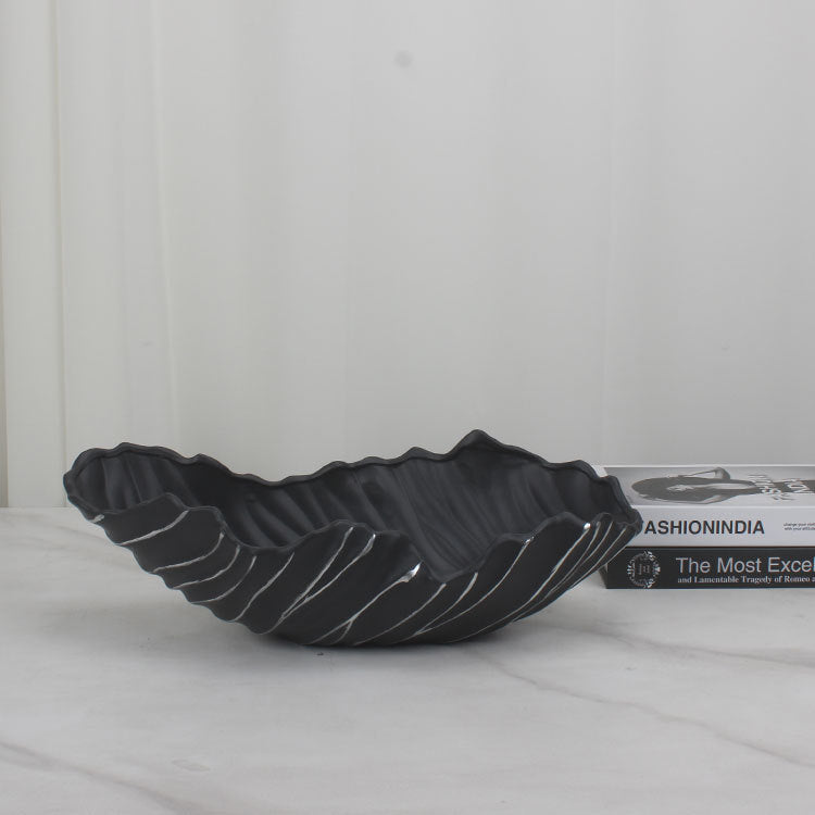 Wavy Shell-Shaped Decorative Centerpiece