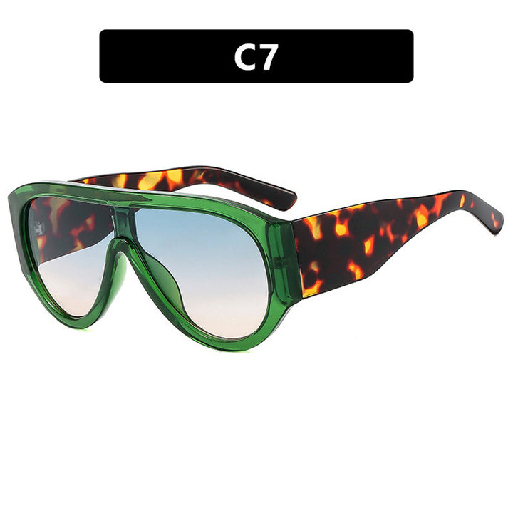 Women's fashionable privacy sunglasses with wide glamorous frame and UV protection Kalsten
