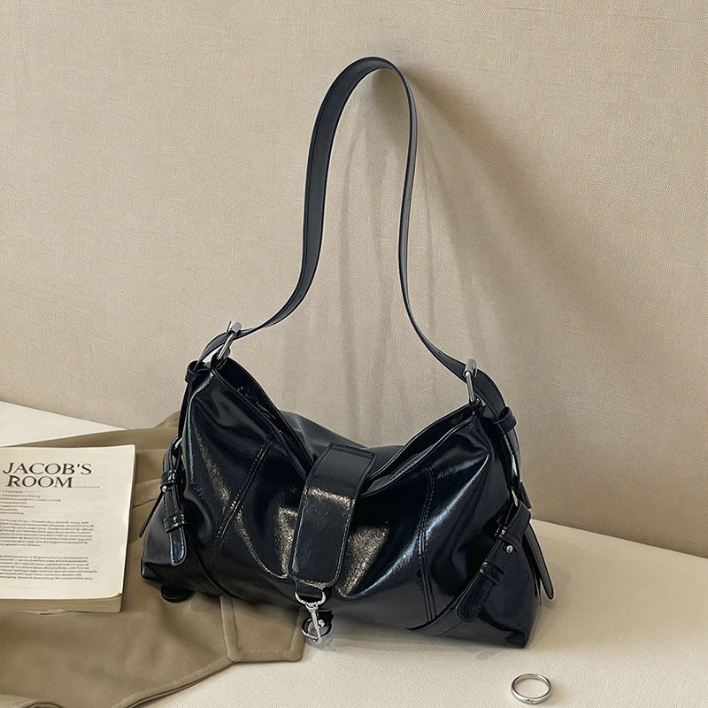 Chic Vegan Leather Shoulder Bag