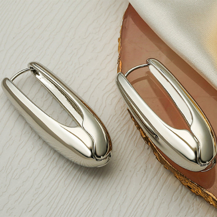 Elegant and Stylish Earrings Kalsten