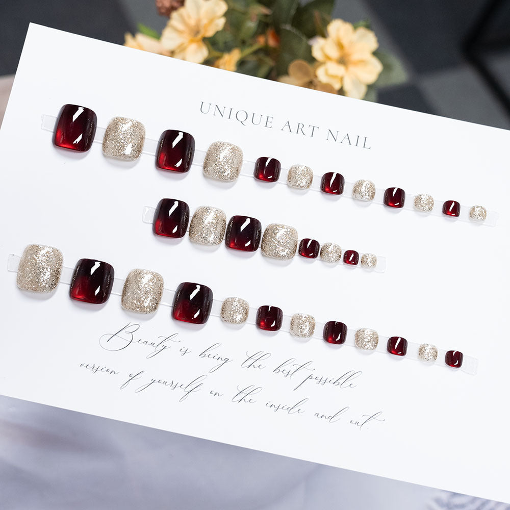 Glittering Rhinestone Pedicure Nail Art