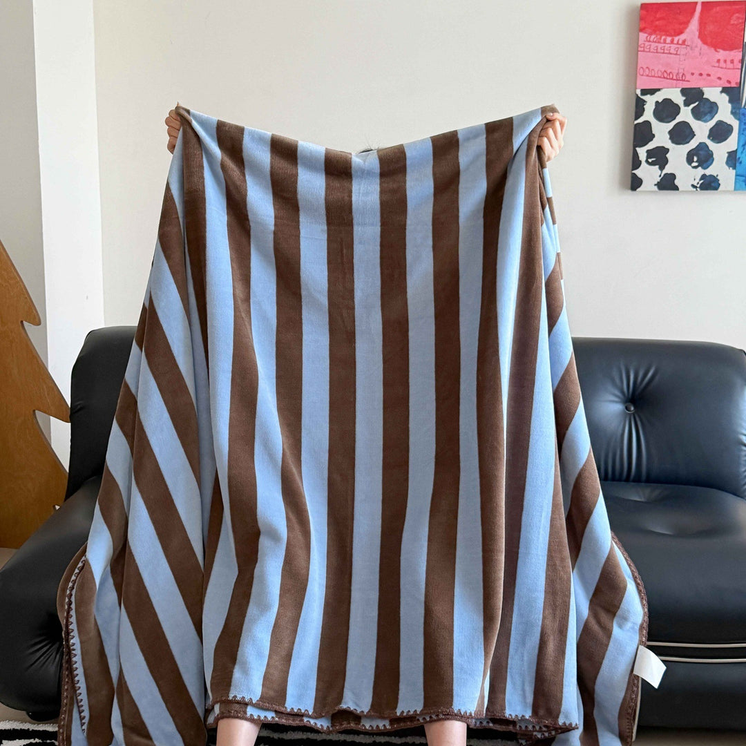 Animal-Print Throw Blanket Kalsten