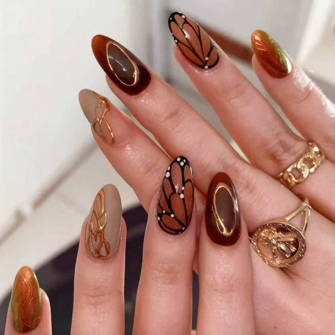 Creative nail design with artistic decorations Kalsten