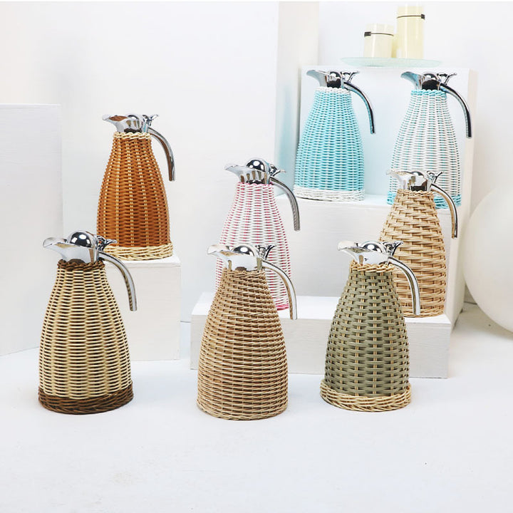 Stylish water carafe with woven design Kalsten