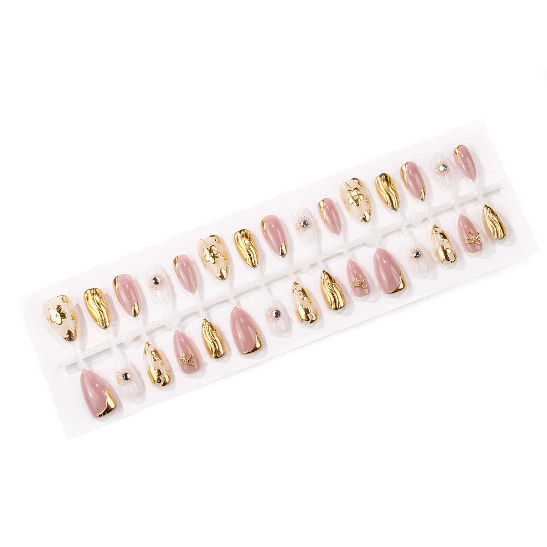 Decorative Press-On Nail Art Set with Gold Accents Kalsten