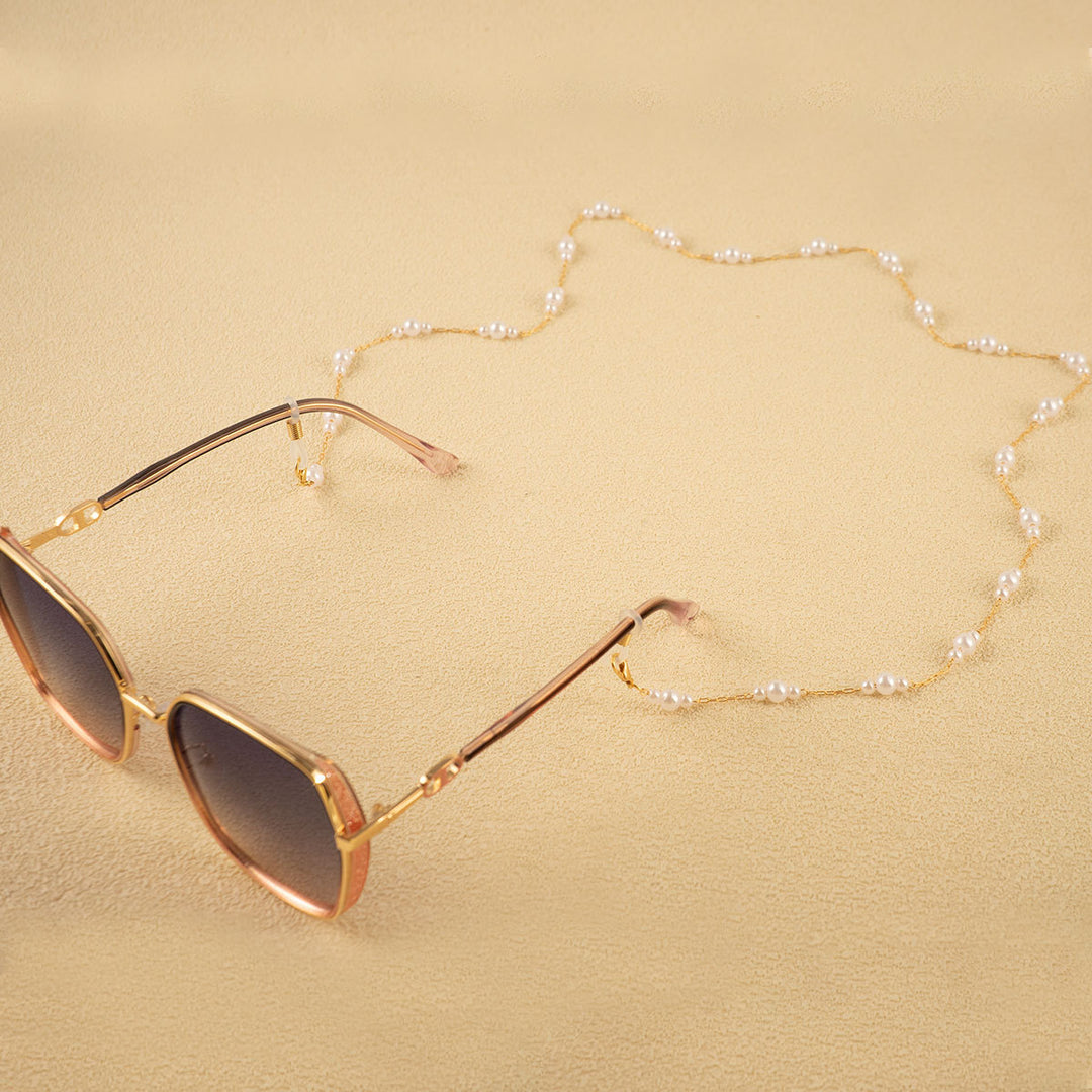 Pearl-Linked Eyewear Holder Kalsten