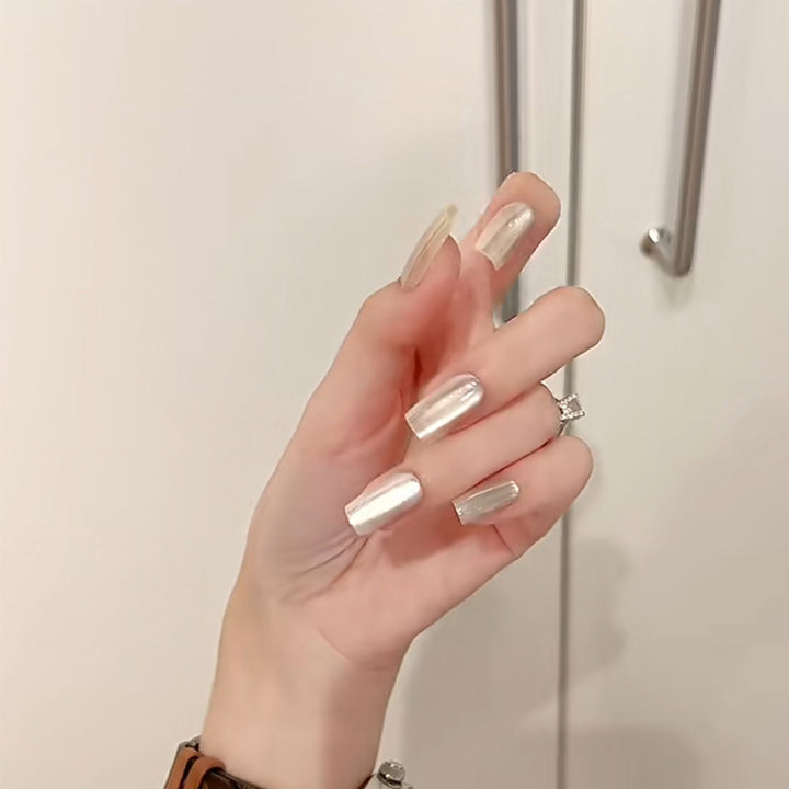 Elegant Sculpted Press-On Nails Kalsten