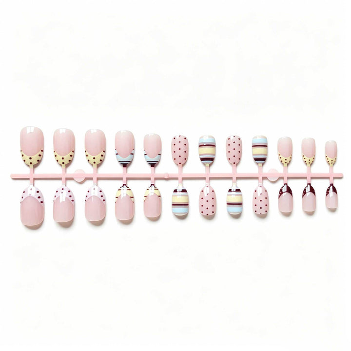 Elegant Artistic Nail Art Set